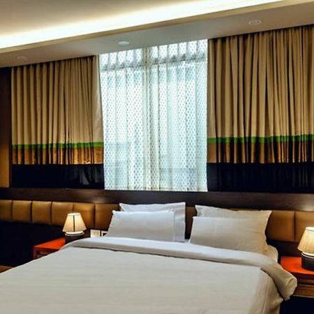Minla Hotel Bangalore Dış mekan fotoğraf