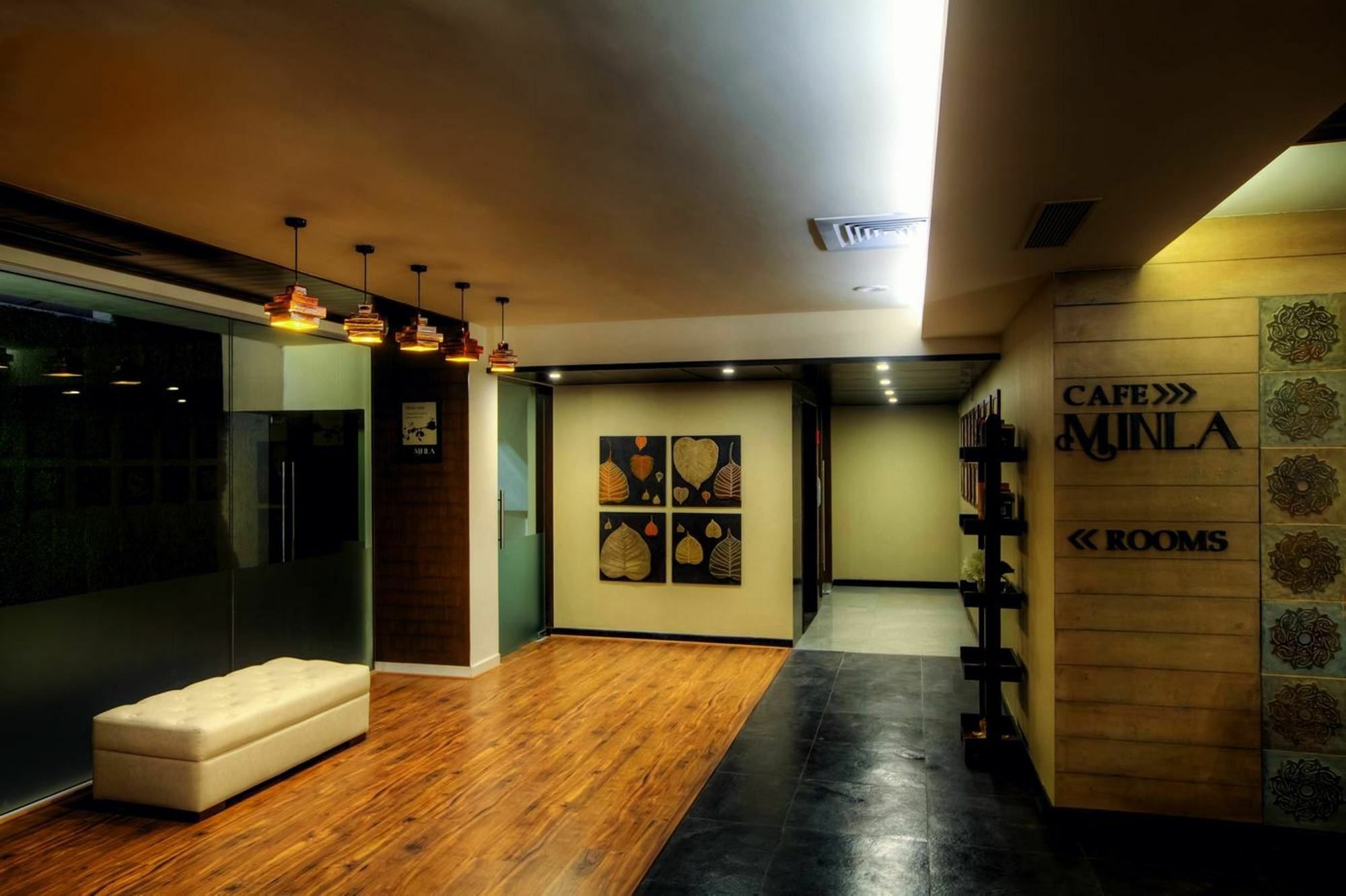 Minla Hotel Bangalore Dış mekan fotoğraf