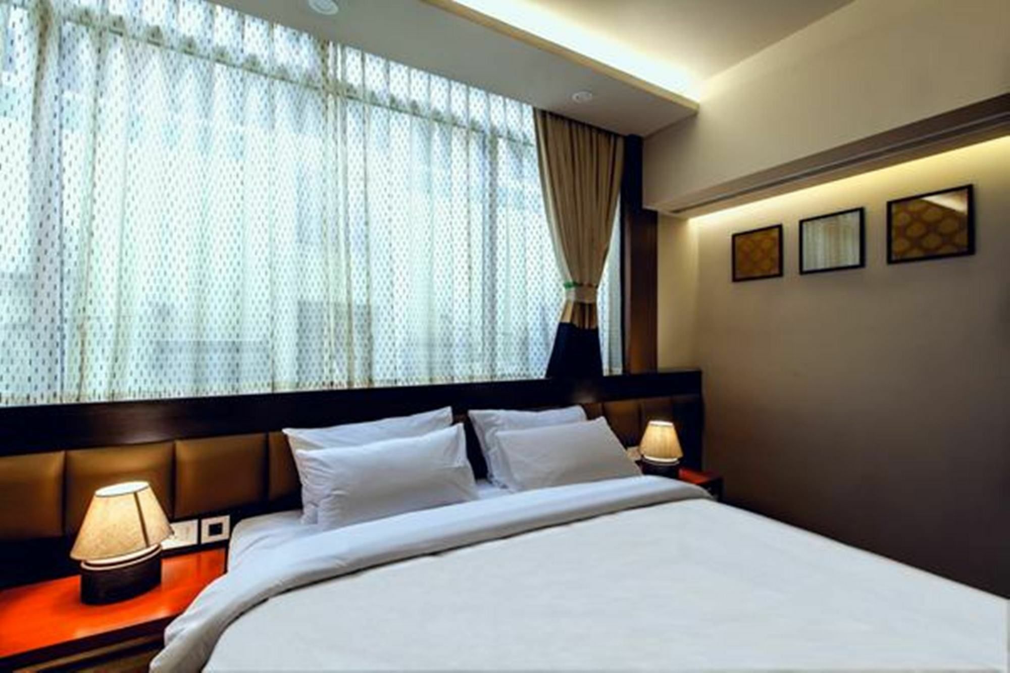 Minla Hotel Bangalore Dış mekan fotoğraf